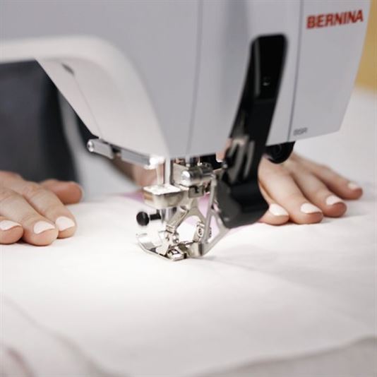 photo of Bernina 570QE sewing