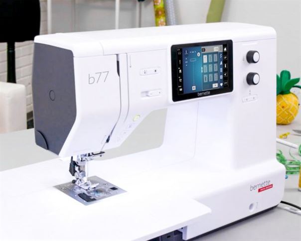 photo of bernette 7 sewing machine