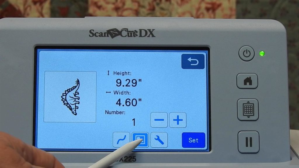 Screen shot of ScanNCut SDX225 showing deselecting the group icon.