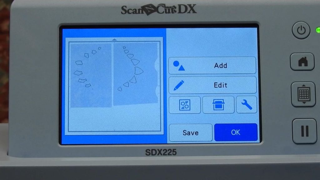 Screen shot of ScanNCut SDX225 with scanned fabric represented on screen