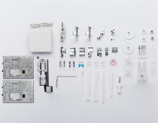 Accessories that are included with the Janome Continental M7