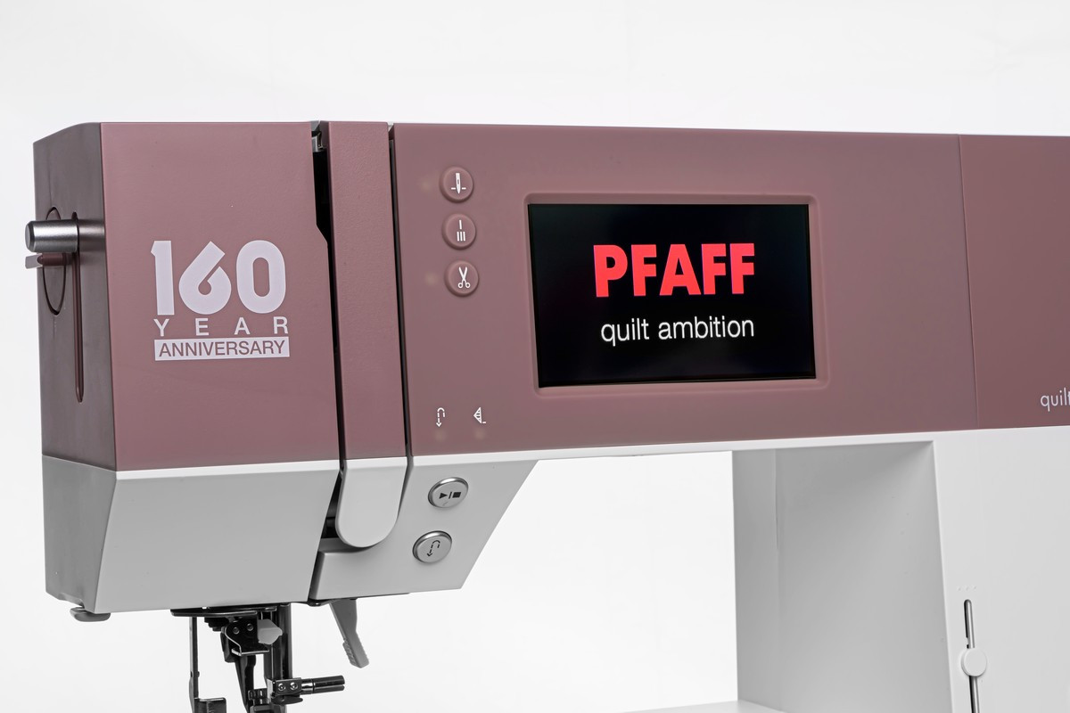 PFAFF Quilt Ambition 635 Color Touch Screen